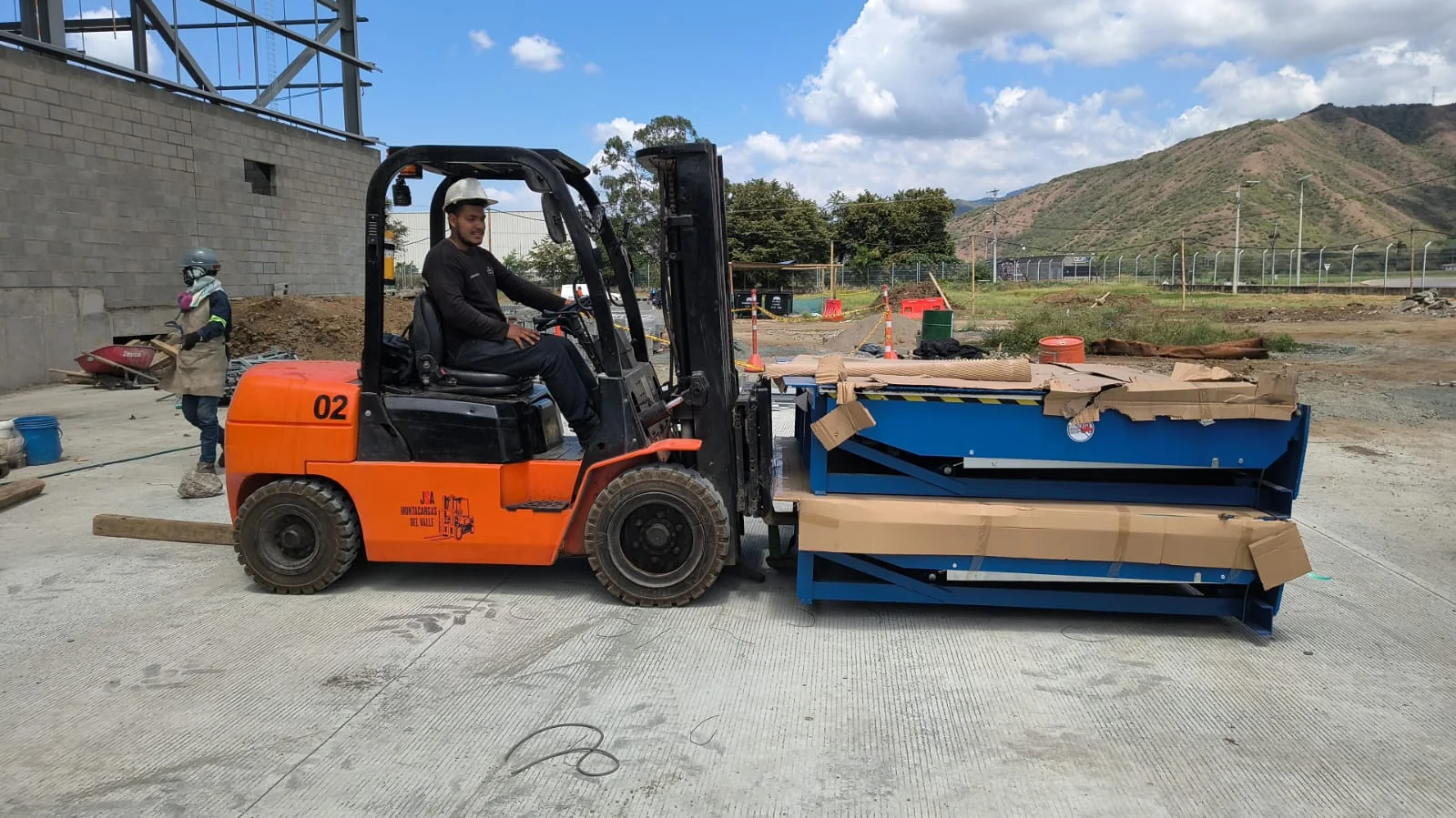 Plataforma de carga industrial STVL