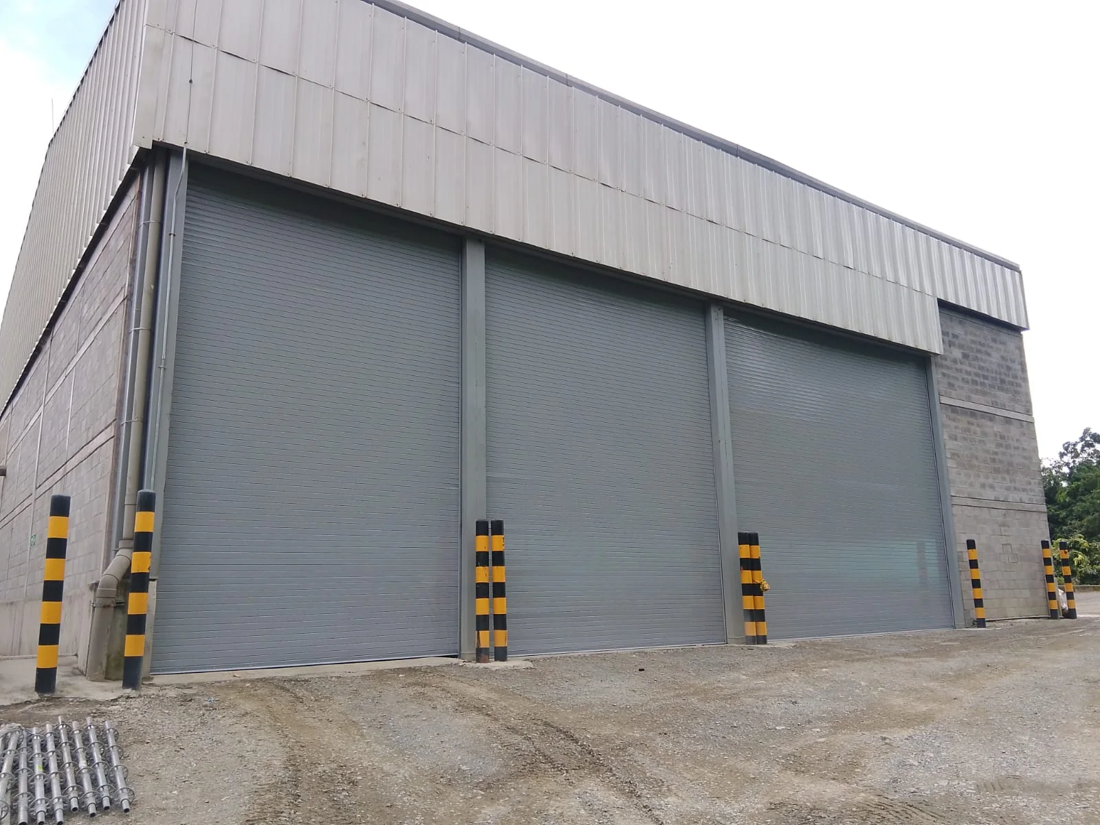 Mantenimiento de accesos industriales STVL